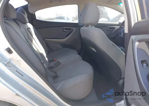 2016 Hyundai Elantra Se из США, поврежденный, VIN 5NPDH4AE9GH661616